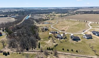 1442 30th St NW, Austin, MN 55912