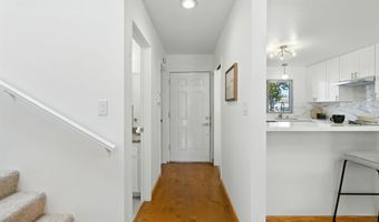 1038 Melrose Ave, Alameda, CA 94502