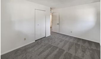 926 38th Ave, Anoka, MN 55303