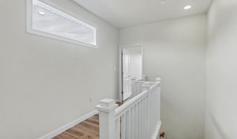 6601 April Bayou Dr, Biloxi, MS 39532