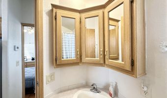 530 S JASPAR Dr, Apache Junction, AZ 85119