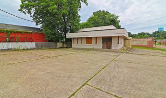 204 W MADISON Ave, Bastrop, LA 71220
