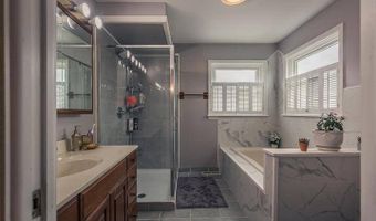 26 Columbia, Amsterdam, NY 12010