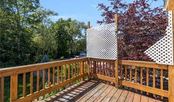 47 North Rd B, Jamestown, RI 02835
