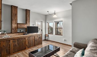 25 Crestwood Dr, Arden, NC 28704