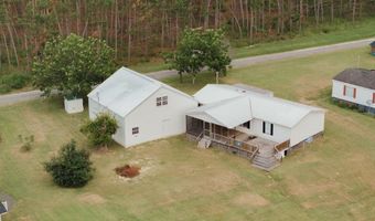 548 Walker Ln, Baxley, GA 31515
