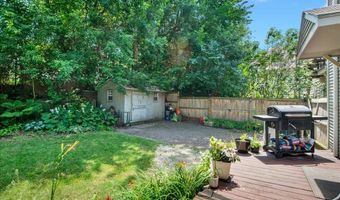 16 Isham St, Burlington, VT 05401