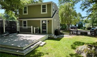 79 W Shore Dr, Exeter, RI 02822