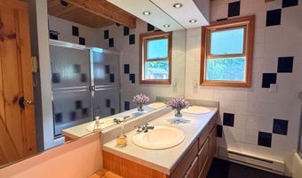 425 Woodland Hills Rd, Andes, NY 13731