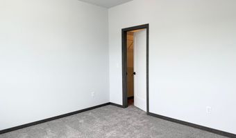 901 Bennington Dr, Box Elder, SD 57719