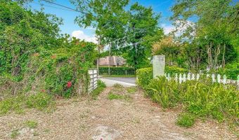 200 ALPINE St, Altamonte Springs, FL 32701
