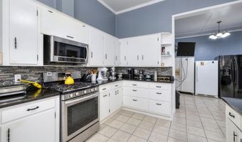 415 N Main St, Bishopville, SC 29010