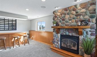 4330 203rd Ln NW, Anoka, MN 55303