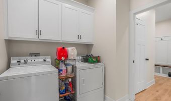 12749 NE Cherokee Dr, Adrian, MO 64720