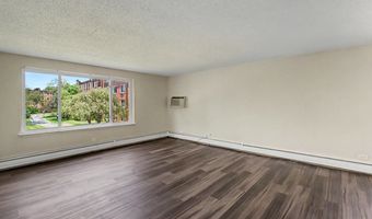 1227 S Old Wilke Rd 210, Arlington Heights, IL 60005
