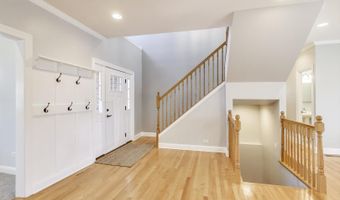 1523 N Patton Ave, Arlington Heights, IL 60004