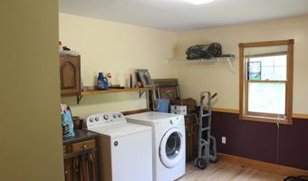 100 Ledge Ln, Bristol, VT 05443