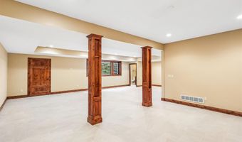 7270 NW 23rd St, Ankeny, IA 50023