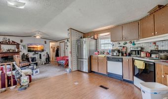 262 Albacore Rd, Bonneau, SC 29431