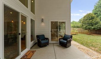 3931 Belshire Ln, Charlotte, NC 28205