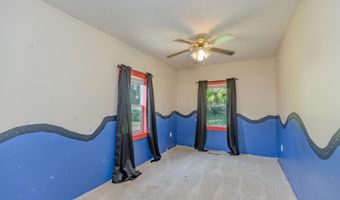83 Rohr St, Arnolds Park, IA 51331