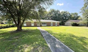 208 14th Ave, Atmore, AL 36502