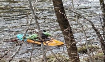 5 Wing Rd, Bethlehem, NH 03574