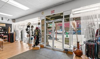 275 E Main St, Ashland, OR 97520
