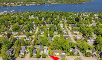 100 Cedar St, Belfast, ME 04915