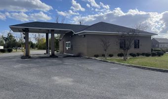25463 N Main St, Altha, FL 32421