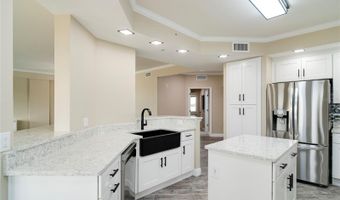 375 EMERSON Plz 611, Altamonte Springs, FL 32701