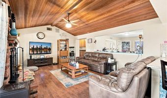 14367 Flathead, Apple Valley, CA 92307