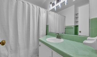 834 BURNING TREE Trl, Alabaster, AL 35007