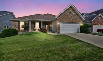 1112 Oak Borough Dr, Ballwin, MO 63021