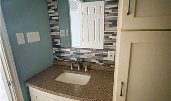 702 Jefferson St, Alice, TX 78332