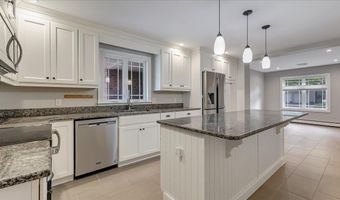 2705 W Gordon St, Allentown, PA 18104