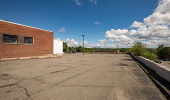 89 State St, Bangor, ME 04401