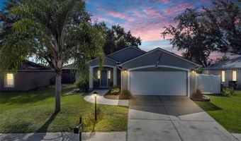 124 EAGLE POINT Blvd, Auburndale, FL 33823