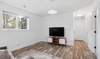11710 Suncrest Cir, Anchorage, AK 99515
