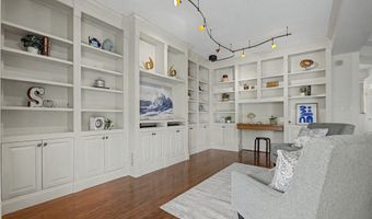 940 ASTERN Way 602, Annapolis, MD 21401