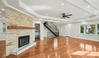 36 STRATFORD Ave, Aldan, PA 19018