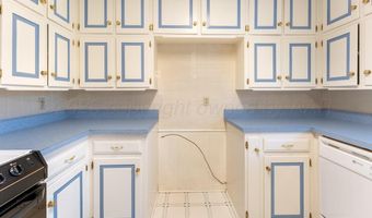 4915 YALE St, Amarillo, TX 79109