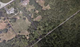 1780 Williamsburg Dr, Adrian, MI 49221