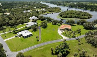 16520 Oakview Cir, Alva, FL 33920