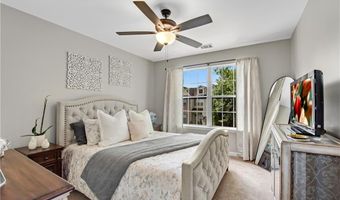 208 Magnolia Leaf Dr, Woodstock, GA 30188