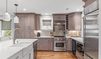 41 Transom Row, Bald Head Island, NC 28461