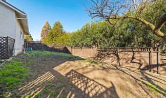 868 Live Oak Dr, Angels Camp, CA 95222