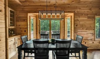 5257 Brookshire Dr, Almont, MI 48003