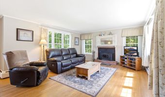 45 Sunset Hill Rd, Bradford, NH 03221