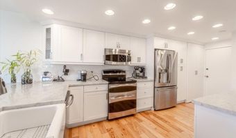 9660 W Bay Harbor Dr 4B, Bay Harbor Islands, FL 33154